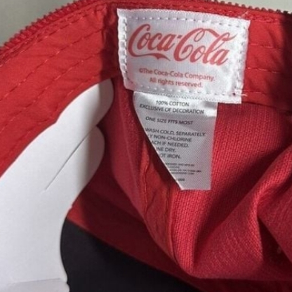 NWT Unisex Coca-Cola MAD Engine Corduroy Snapback Cap - Picture 2 of 6